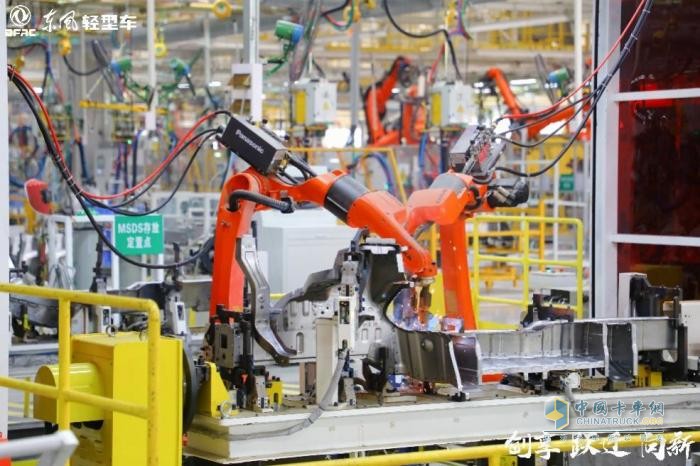 發(fā)力新能源，錨定新躍遷 東風(fēng)股份2025年合作伙伴大會(huì)系列報(bào)道之（二）