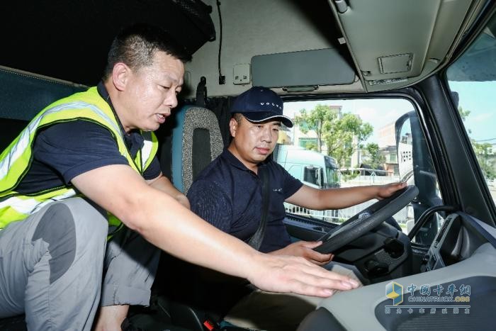 沃爾沃卡車綠駕學(xué)院、車隊(duì)長研修營同步開啟招募 