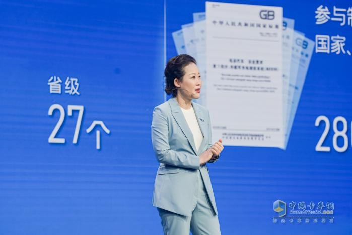 首個(gè)商用車(chē)電動(dòng)專(zhuān)屬平臺(tái)！宇通發(fā)布?？谽平臺(tái)再掀技術(shù)變革浪潮