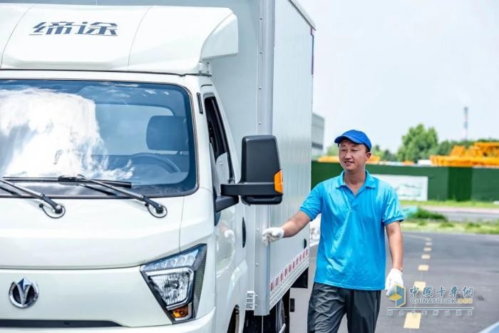 售價5.5萬元起？這輛飛碟締途卡車一定要入手