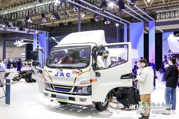 江淮1卡：五款新能源車型亮相武漢車展，款款都有“爆款實(shí)力”