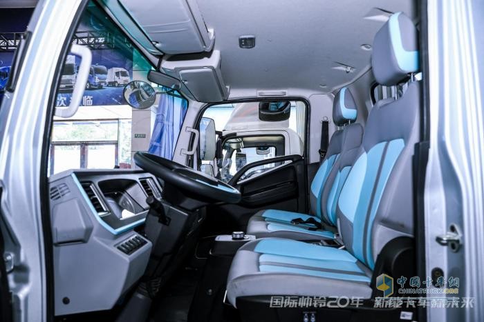 混動(dòng)香在哪里？ 江淮1卡重磅新品帥鈴HS6混動(dòng)輕卡有答案