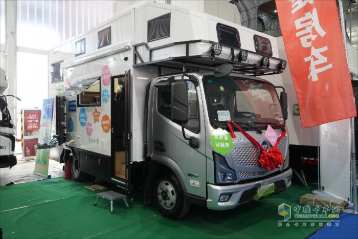 快上車！歐馬可智藍(lán)混動(dòng)房車帶你開啟無(wú)憂之旅！