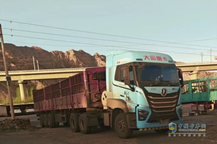 不到一年陸續(xù)購置N8E/V7H！吳總車隊為何偏愛大運燃氣重卡？