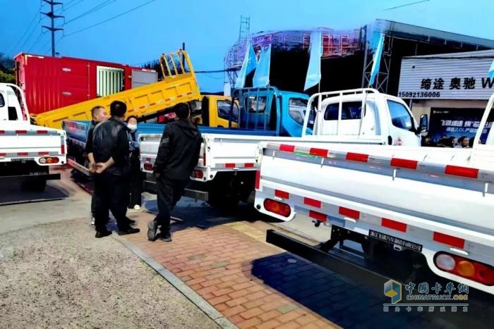 飛碟汽車燃油車4月推介會(huì)火爆全國 遍地開花！
