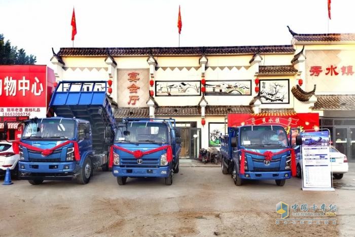 飛碟汽車燃油車4月推介會(huì)火爆全國 遍地開花！