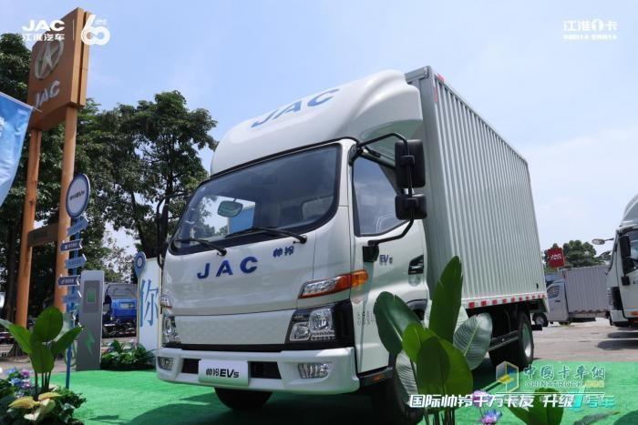 12.98萬起！純電輕卡升級1號車帥鈴EV5全球上市，震撼來襲