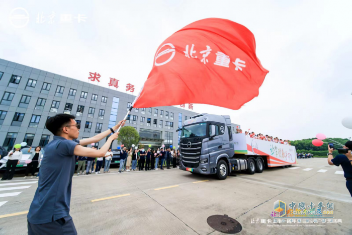上市一年銷量破6000輛 北京重卡是行業(yè)“孤本”還是有跡可循？