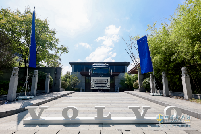 運(yùn)輸行業(yè)內(nèi)卷 2025款沃爾沃卡車帶你破局