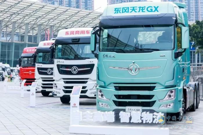 燃動未來！東風商用車2025合作伙伴大會，龍擎動力“鏈”接精彩