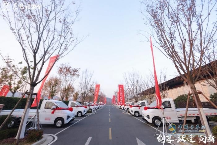 創(chuàng)享 躍遷 向新 東風(fēng)汽車股份2025年合作伙伴大會系列報道之（一） 