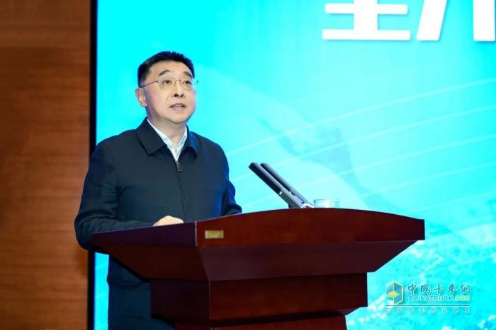 數(shù)智賦能，鏈接全球！徐工召開質(zhì)量管理模式宣貫動員大會