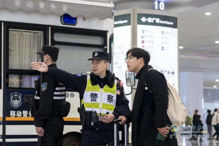 森源鴻馬移動警務(wù)室：春節(jié)里的堅守與擔當