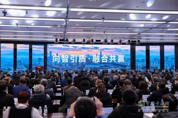 科技藍擎 向新加速度！ 濰柴新能源商用車2025合作伙伴共創(chuàng)大會圓滿召開！