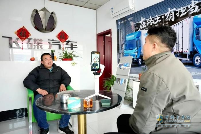 飛碟漫天飛財(cái)運(yùn)滿滿 · 車友會：以車會友，馭見不凡