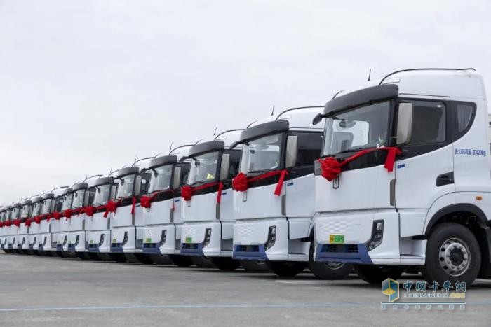 遠程星瀚G超級電動牽引車50臺交付，賦能干線物流零碳升級