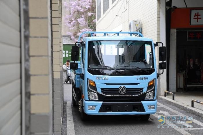 想花5萬左右買輛超值卡車？東風(fēng)多利卡任吾行，省錢又省心！