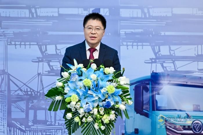 北汽福田歐曼新能源港口車交付 共建鹽田港零碳示范標桿