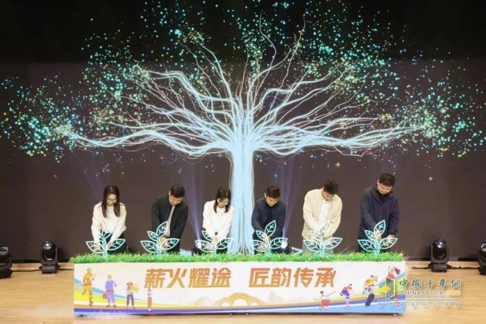 以創(chuàng)新詮釋工匠精神，交大神舟高強榮獲