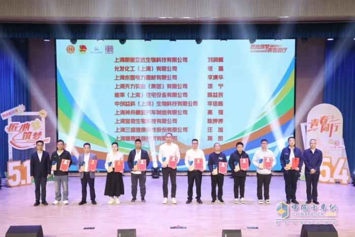 以創(chuàng)新詮釋工匠精神，交大神舟高強榮獲
