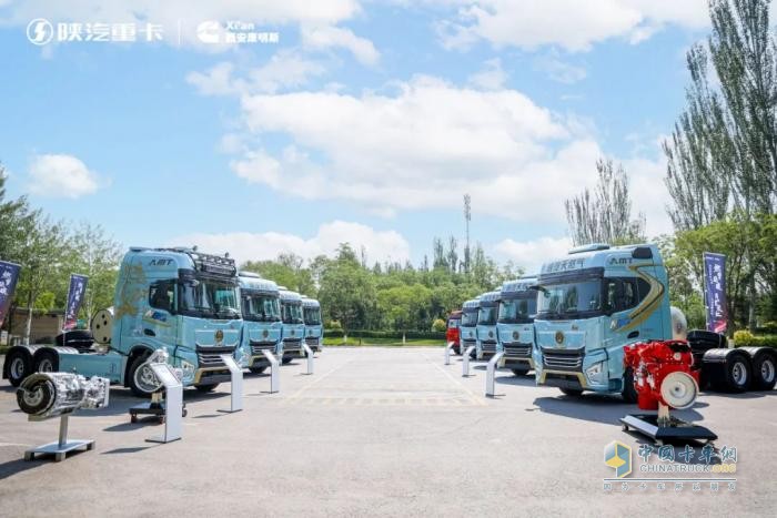 陜汽新明珠15L 630大馬力燃氣動力革新上市