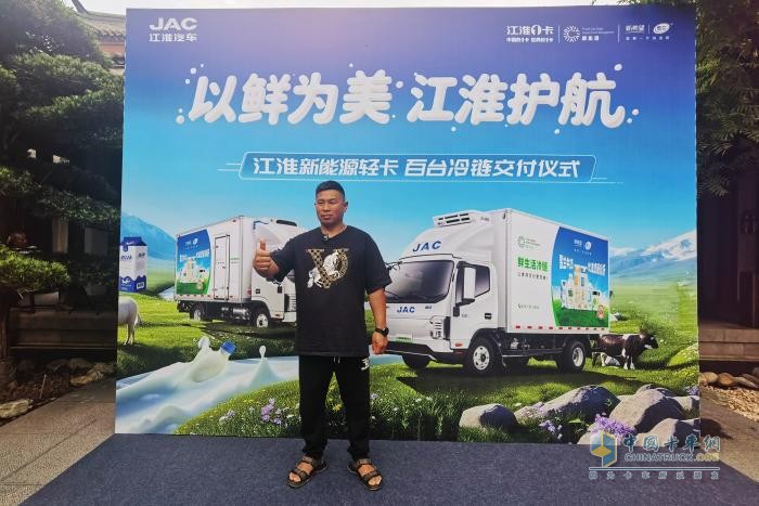 從油表告急到電量滿格，且看昆明卡友的“絕地反擊”