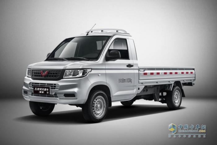 五菱榮光新卡遭遇創(chuàng)富?？ń稻S打擊？