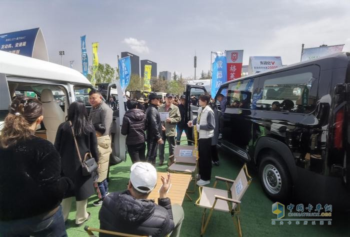 中國重汽輕型汽車,改裝房車,北京國際房車展