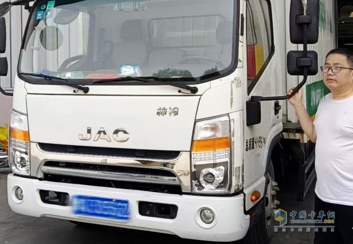 江淮1卡帥鈴攜手駐馬店閆先生，高效配送護民生