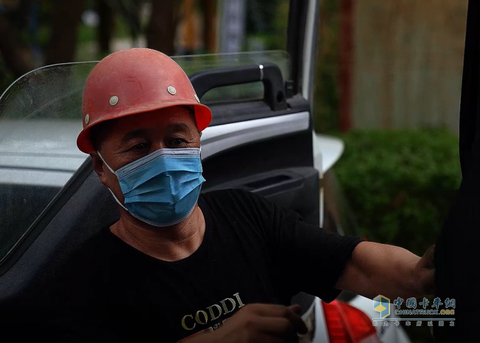 從康鈴H1到康鈴H6，趙軍濤完成了貨運(yùn)生涯的傳承與堅(jiān)守