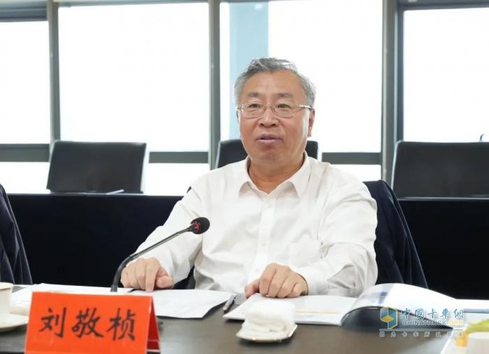 強(qiáng)強(qiáng)聯(lián)合！徐工與中國(guó)物流共建制造供應(yīng)鏈引領(lǐng)示范基地