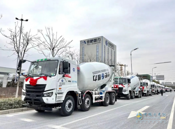 星馬輕騎兵攪拌車(chē)，輕量又高效，安全“拌”大事