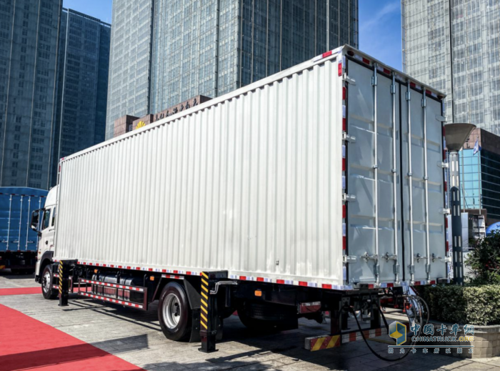 10分鐘換廂無需等待，江淮格爾發(fā)車廂可卸式載貨車助力快運！