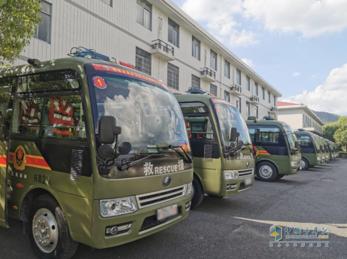 宇通專用車森林消防車輛專項巡檢行動中，全力筑牢森林“防火墻”！