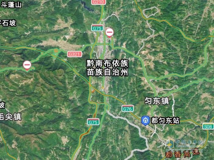 有驚無險！聯(lián)合救援搶時間，江淮1卡1號服務(wù)保安全