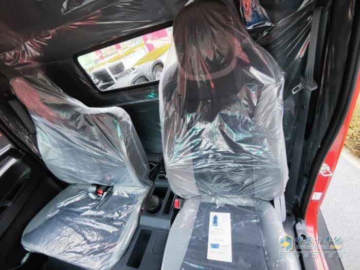 城配物流如何選？重汽王牌EV純電載貨車分分鐘成為最香選擇！