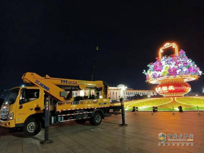 深度定制 國典品質 歐馬可高空作業(yè)車驚艷長沙國際工程機械展
