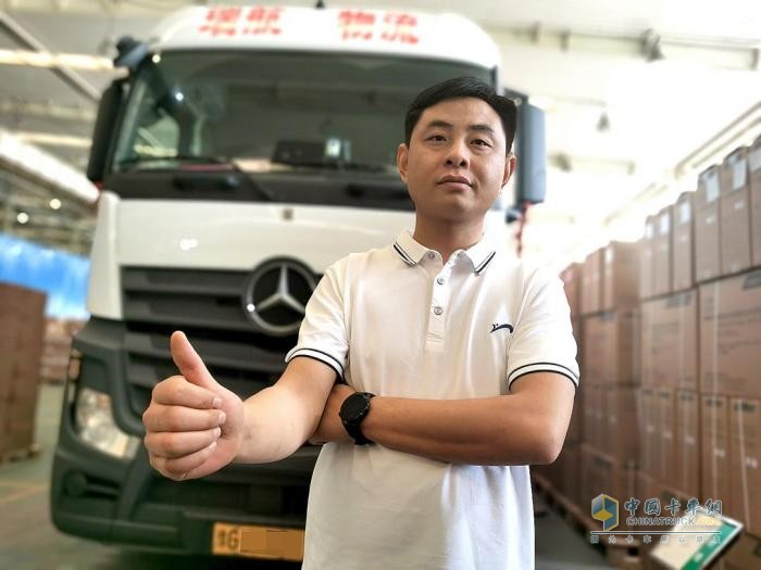 “復(fù)購者”王飛：想掙錢，買奔馳