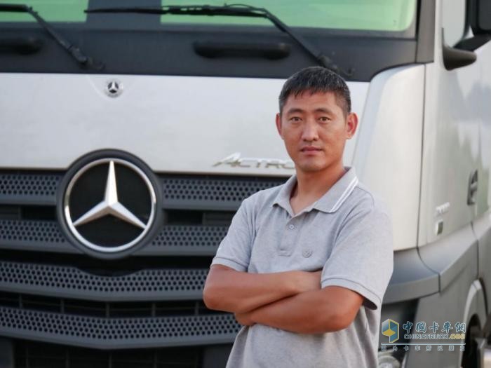 散戶能用奔馳Actros C嗎？卡友的真實(shí)感受告訴你答案