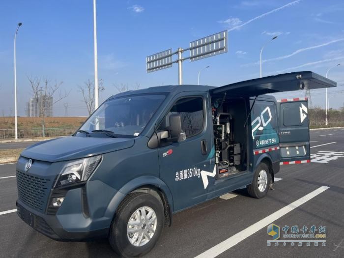 東風御風V9+變身“服務(wù)保障車”，一臺隨叫隨到的移動服務(wù)站