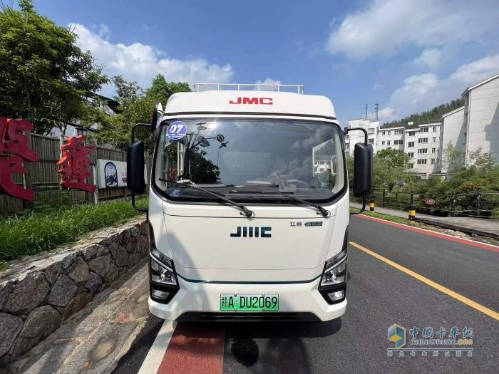 四大純電首發(fā)技術 全面解決卡友痛點 江鈴E路達成為城配“香餑餑”