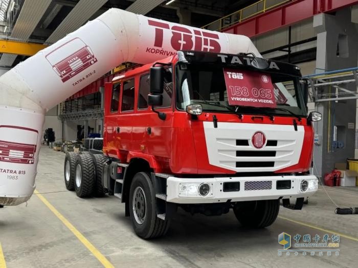 捷克消防新力量:第三代Tatra Force消防車