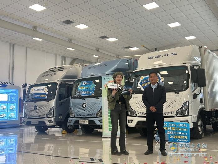 超能驅動 綠動未來，歐馬可智藍ES1·165純電輕卡全國預售中……