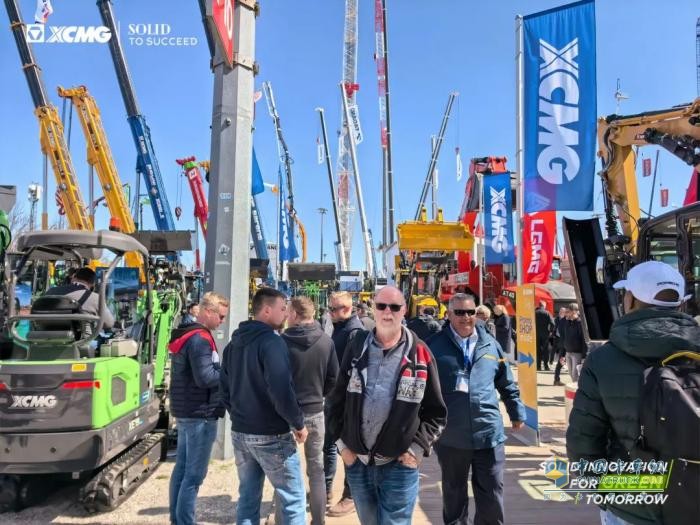 在歐洲、為歐洲！徐工集團(tuán)攜“中國方案”閃耀德國寶馬展Bauma 2025
