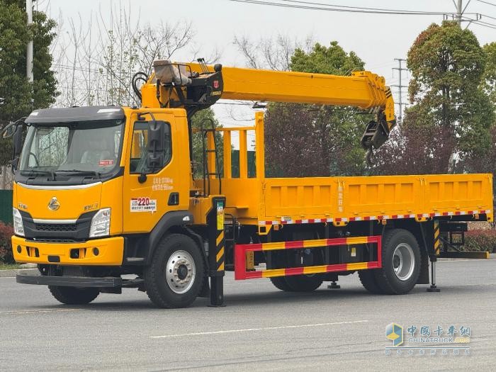 抓住至高7萬補貼機遇，乘龍L3隨車吊現(xiàn)在入手最劃算