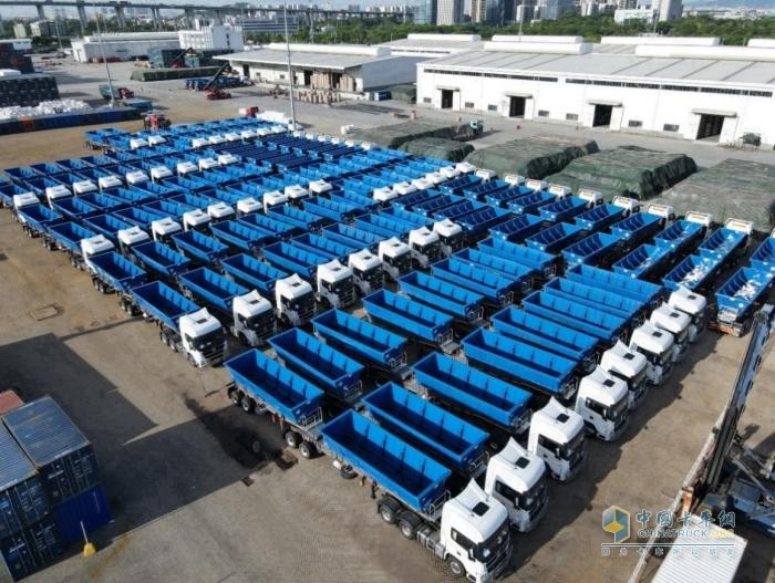 中集車輛2024年報(bào)出爐：營(yíng)收210億元，經(jīng)營(yíng)性凈利