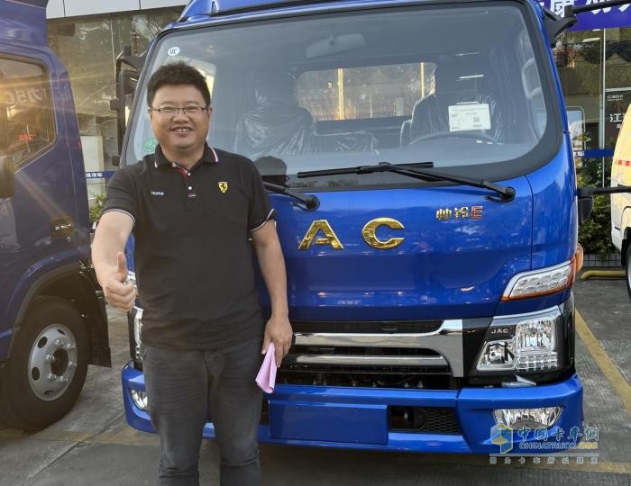 在“世界工廠”東莞！“電器大王”孫總為何只認江淮1卡帥鈴？