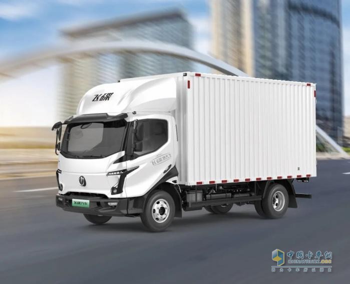 破局而上，飛碟汽車(chē)以“司機(jī)第一”重塑綠色運(yùn)輸新標(biāo)桿