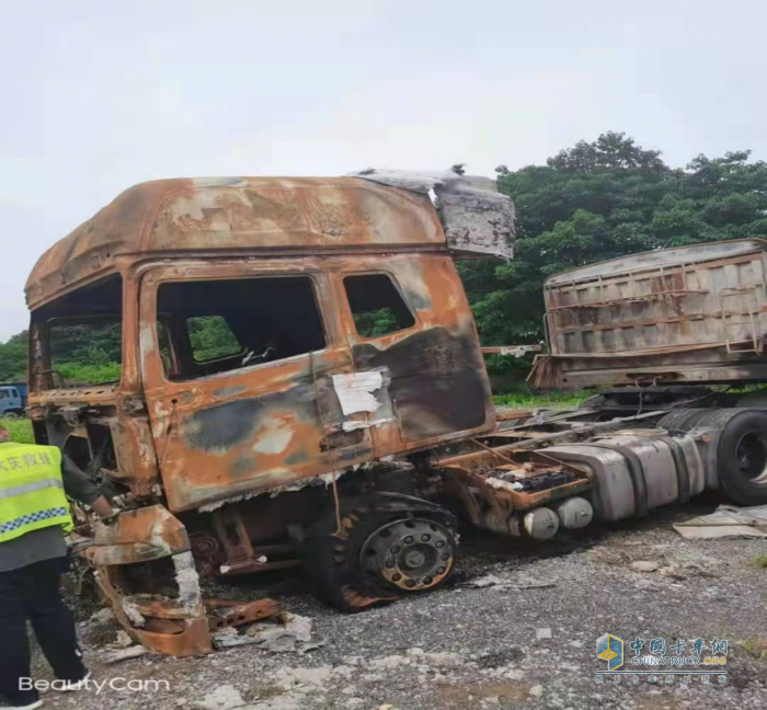 不花一分錢提新車，解放J7煥新服務(wù)強(qiáng)力止損