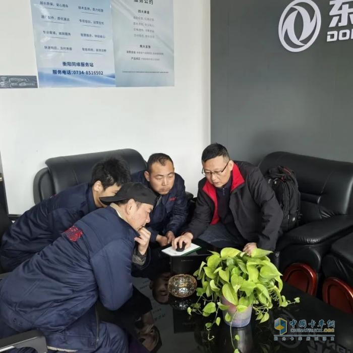 綠色鋼企理想選擇 龍擎動力再交50臺